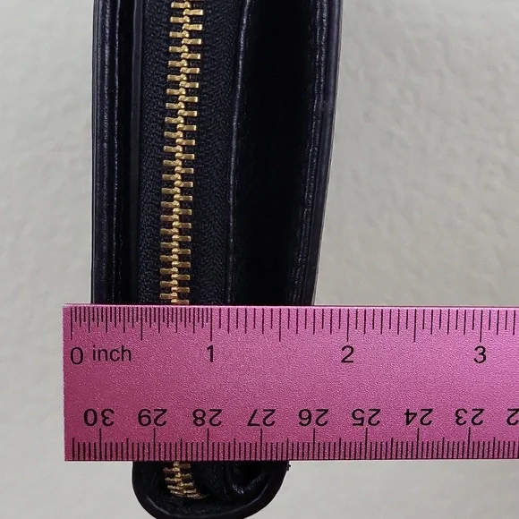 Kate Spade New York Chester Street Avie Black Leather Crossbody - Picture 16 of 16